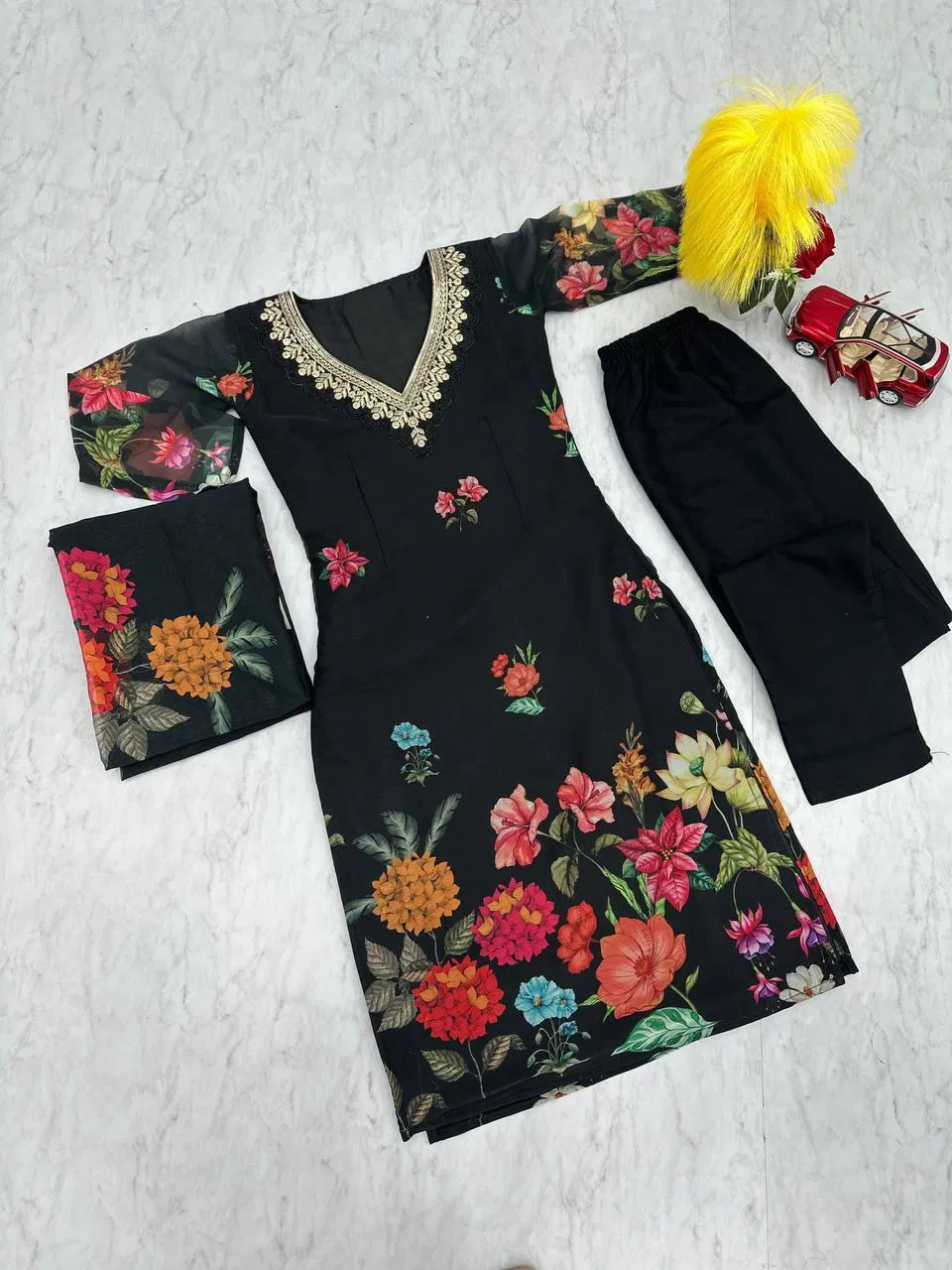 
Pc 433 Faux Georgette Embroidery Thread Work Top Bottom With Dupatta Wholesale Market In Surat
